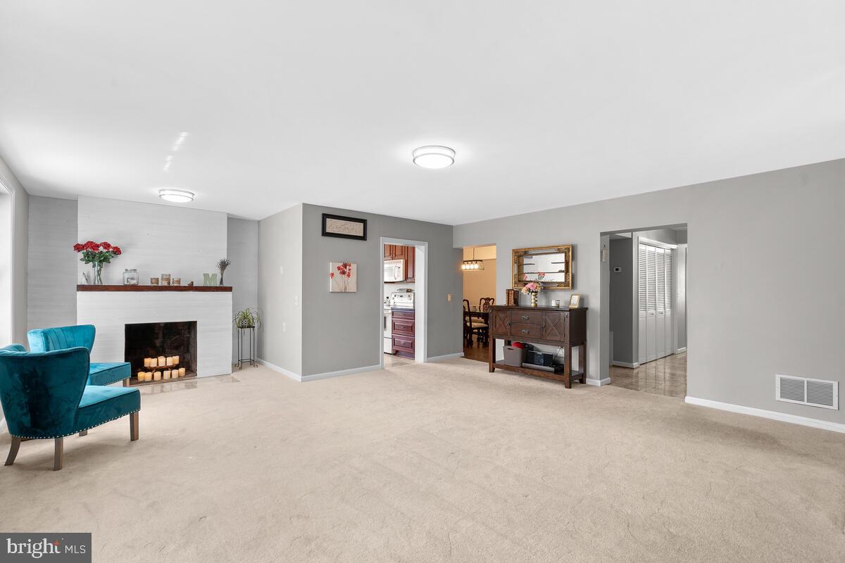 14698 Milltown Road Waterford, VA 20197 - Photo 8 of 65 Gallery Image 8