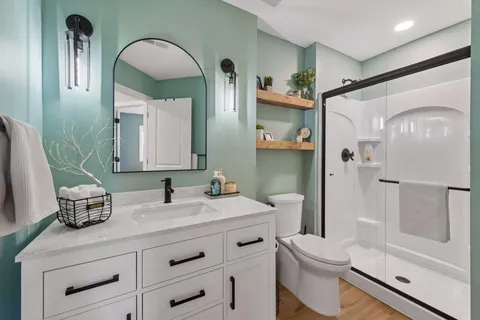 $699,900 | 2109 Valley Creek Lane, Shakopee, MN 55379