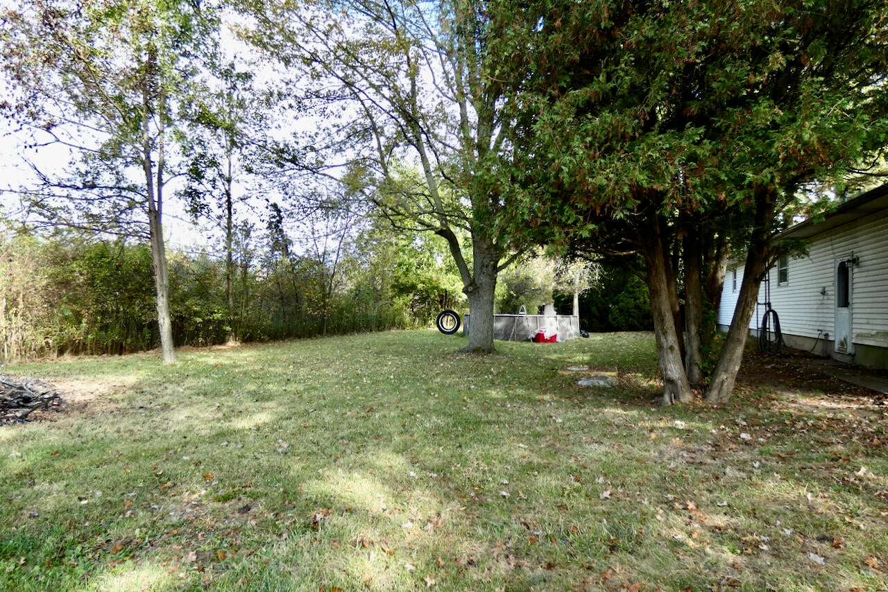 8763 North Fostoria Road Risingsun, OH 43457 - Photo 23 of 27 P1030694