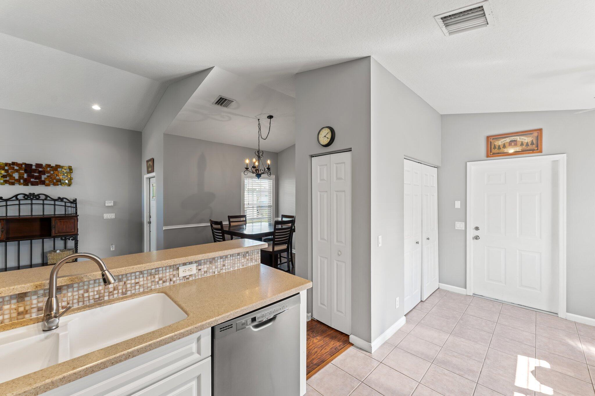 2691 Southwest Riviera Road Stuart, FL 34997 - Photo 11 of 53 Kitchen 4