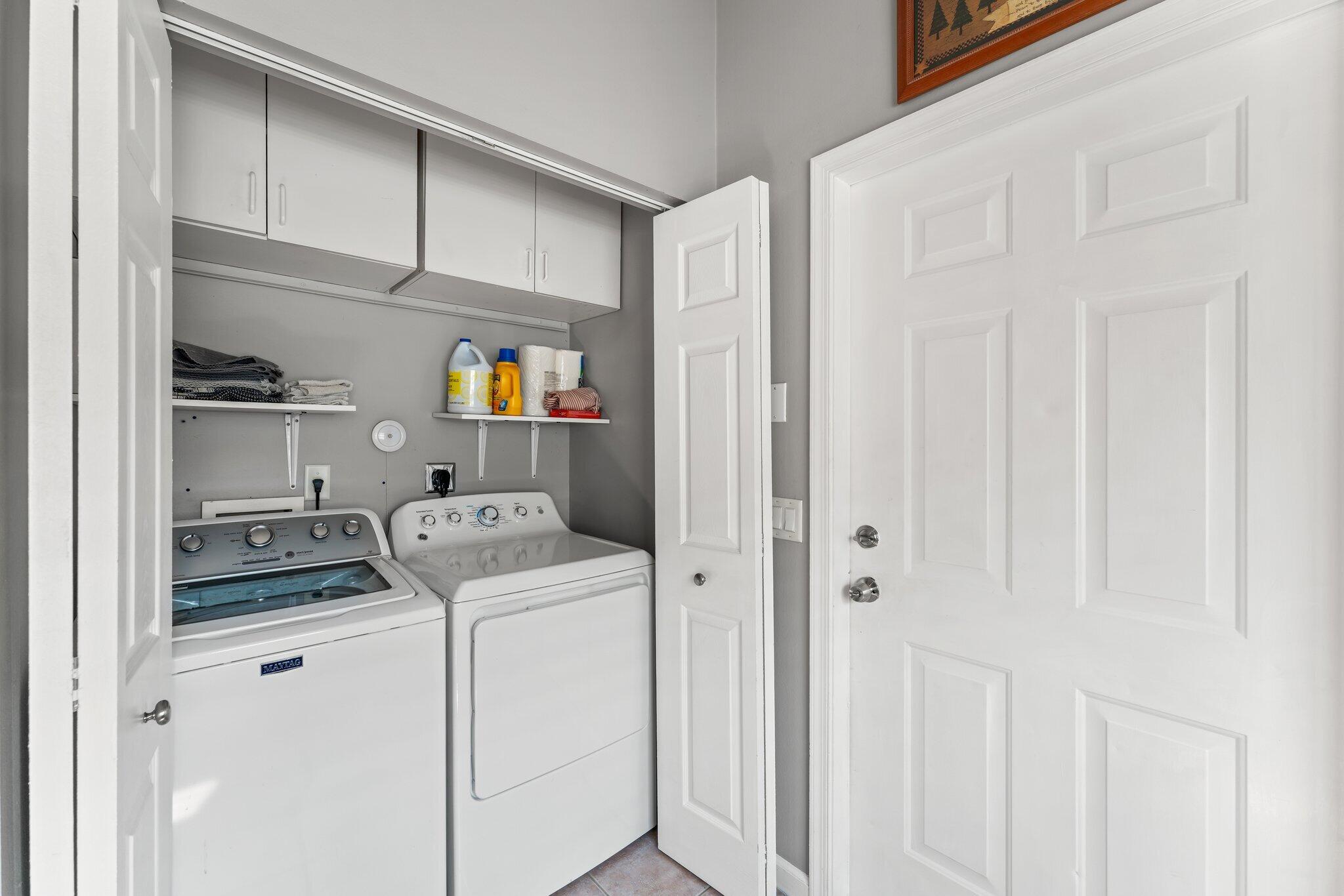 2691 Southwest Riviera Road Stuart, FL 34997 - Photo 13 of 53 Laundry