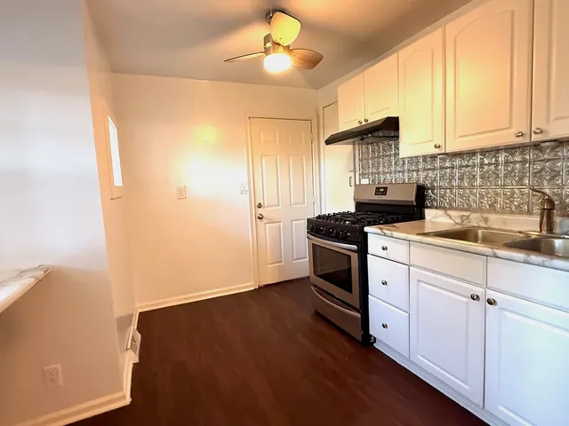 $138,000 | 1610 Goldenrod Terrace, Round Lake Beach, IL 60073