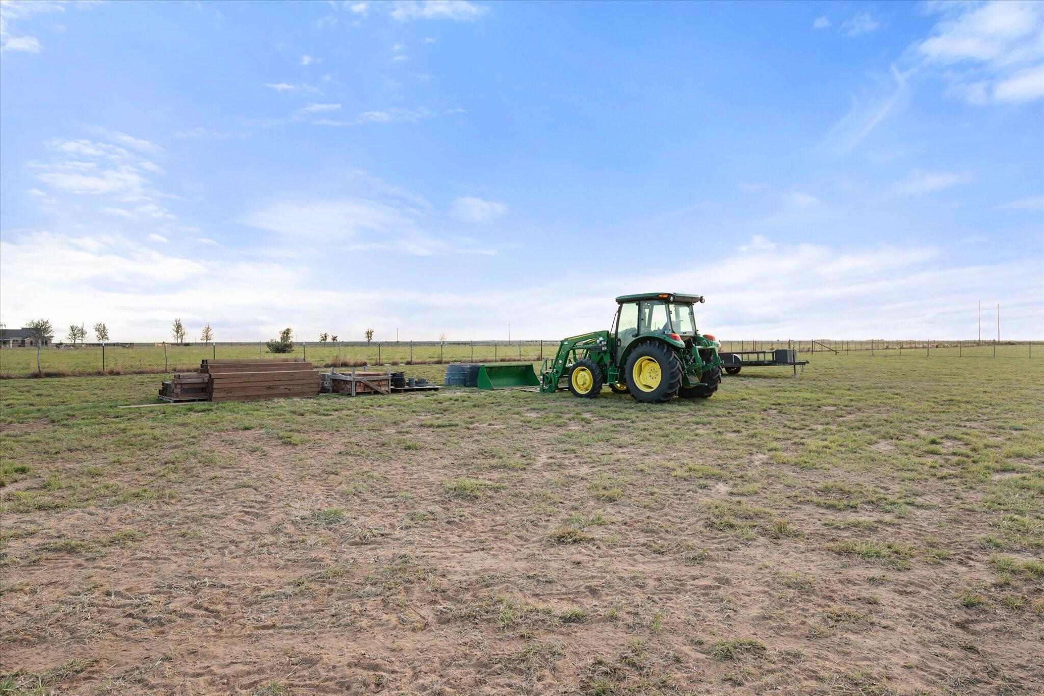 753 Co Road Plainview, TX 79072 - Photo 32 of 39 a car parked in front of a field