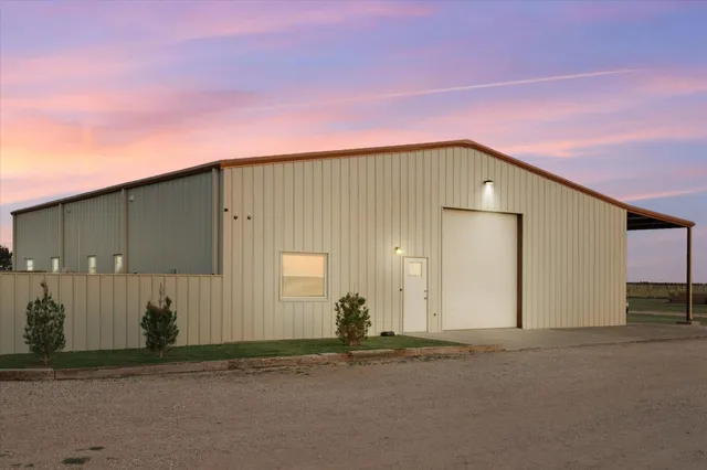 $475,000 | 753 Co Road, Plainview, TX 79072