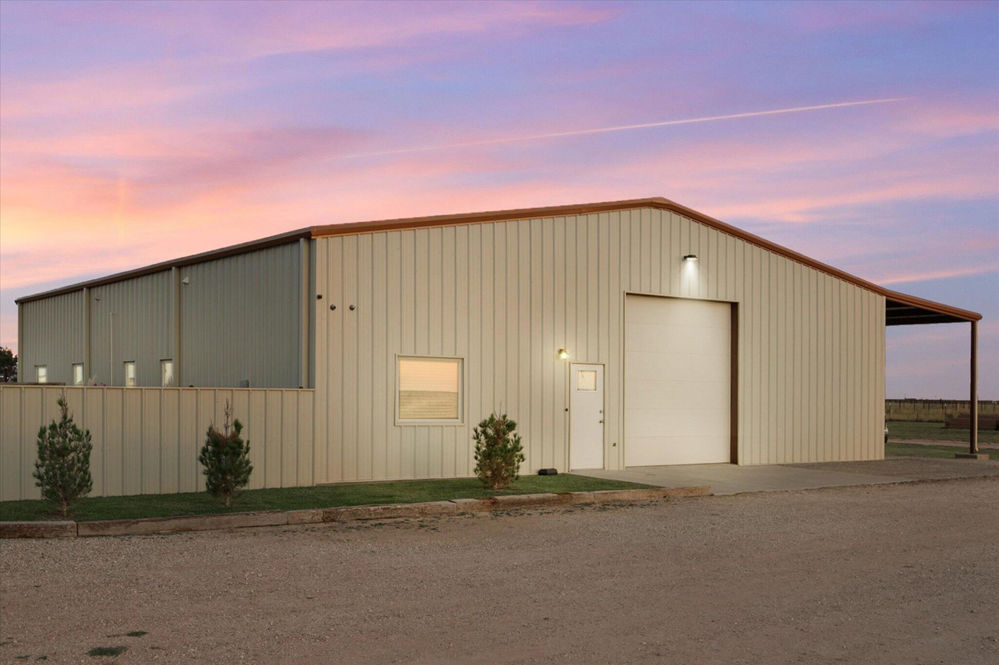 753 Co Road Plainview, TX 79072 - Photo 39 of 39 a front view of a house