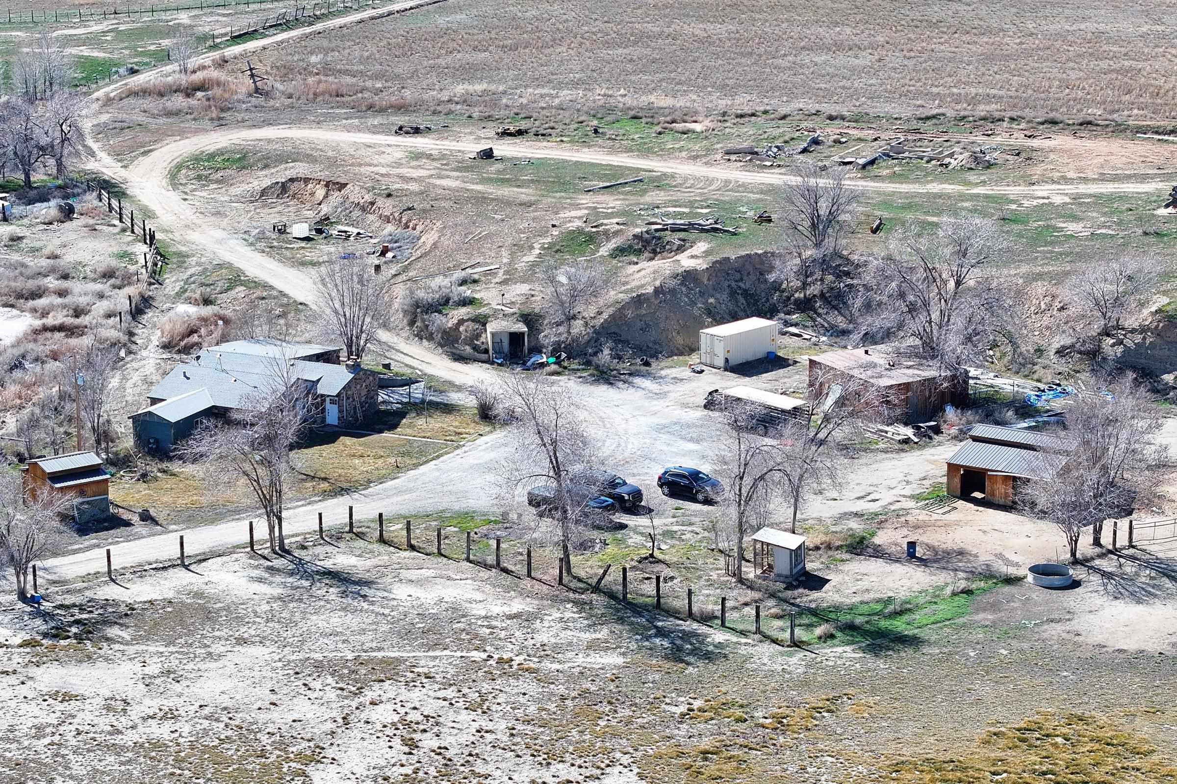 1537 19 Road Fruita, CO 81521 - Photo 5 of 34