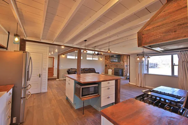 $995,000 | 1537 19 Road, Fruita, CO 81521