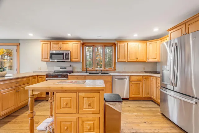 $465,000 | 96 Blakes Way, Warren, ME 04864