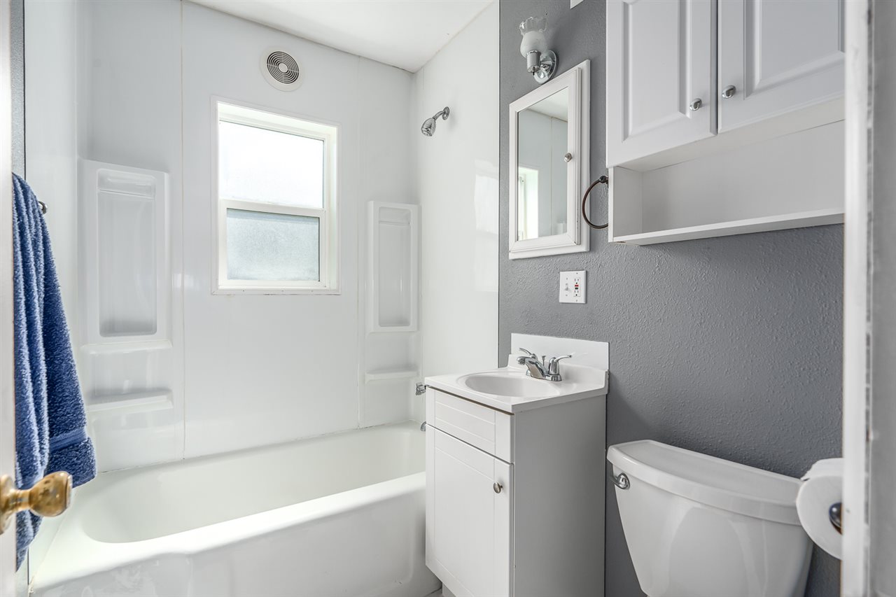 110 North McDonald Road Spokane Valley, WA 99216 - Photo 10 of 20 Gallery Image 10