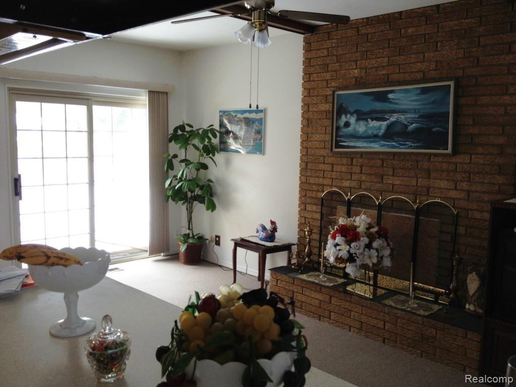 3838 Common Road Warren, MI 48092 - Photo 13 of 17 IMG_5312.jpg