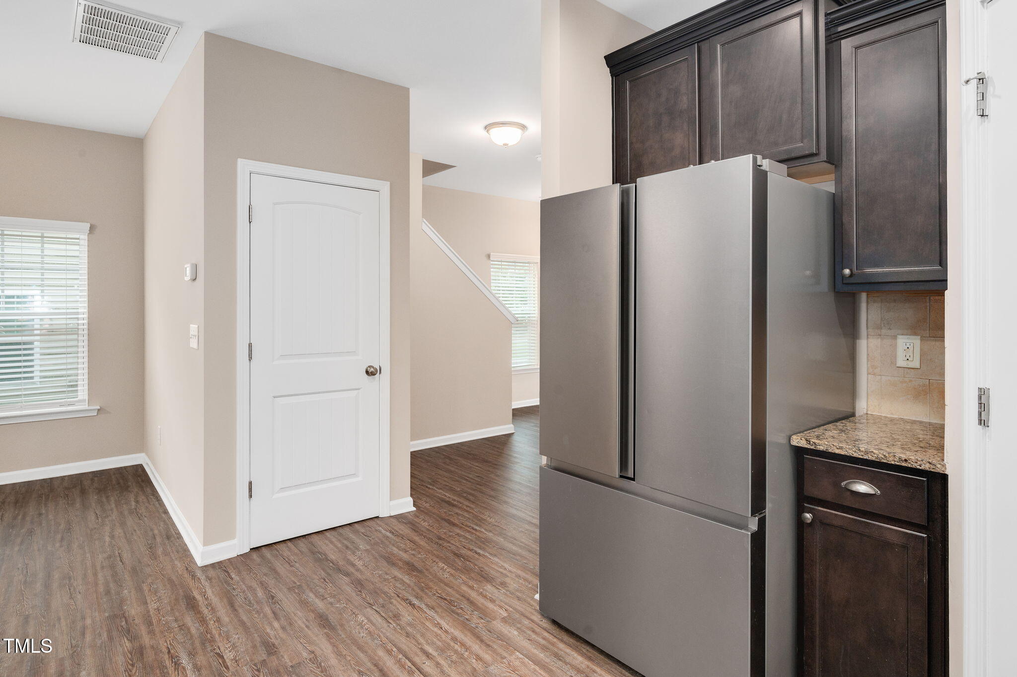 516 Smith Ridge Way Fuquay-Varina, NC 27526 - Photo 10 of 31 516 Smith Ridge Way Fuquay Varina 27526_