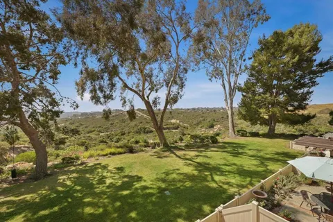 a view of an outdoor space