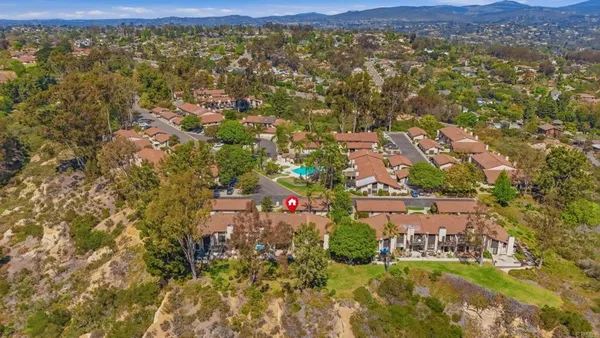 $735,000 | 134 South Jayton Lane, Encinitas, CA 92024