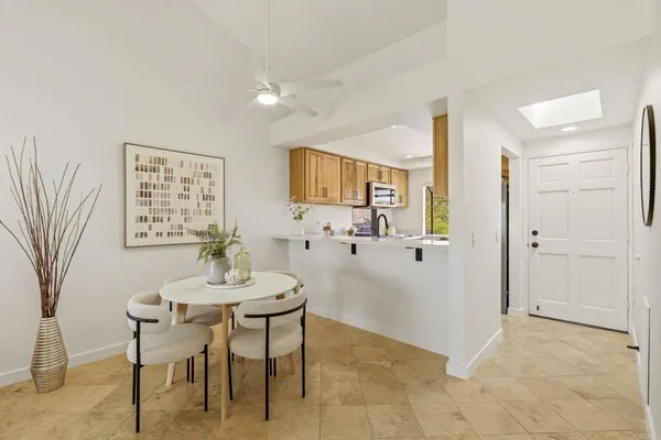 $735,000 | 134 South Jayton Lane, Encinitas, CA 92024