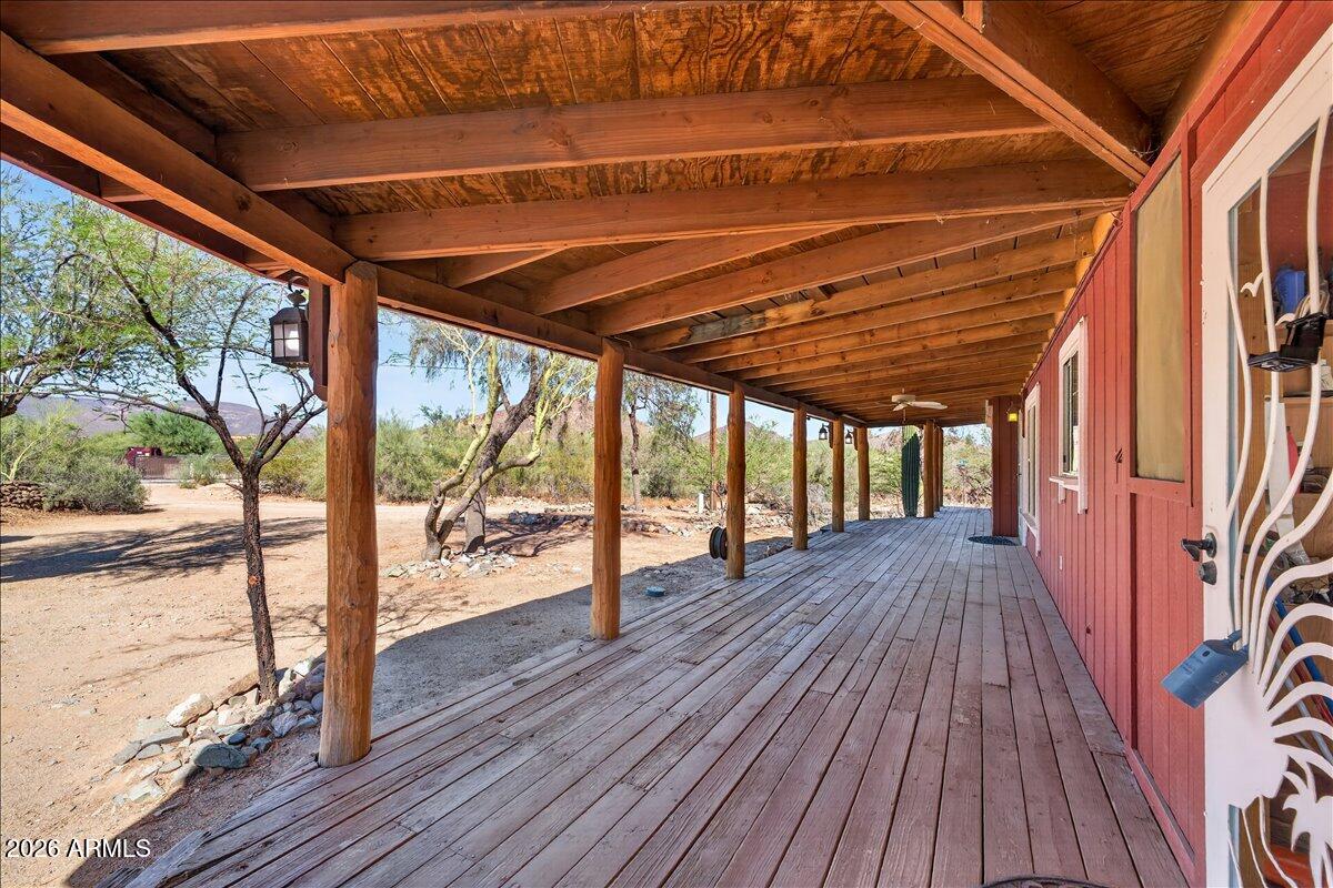 602 West Circle Mountain Road New River, AZ 85087 - Photo 4 of 27 05-A740047