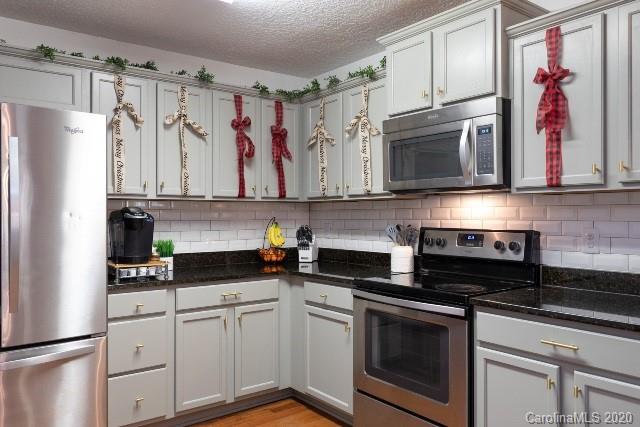 2187 Longfield Road Rock Hill, SC 29732 - Photo 9 of 30 Gallery Image 9