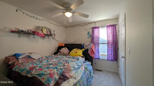 $299,900 | 10 Feeder Bend, Glens Falls, NY 12801