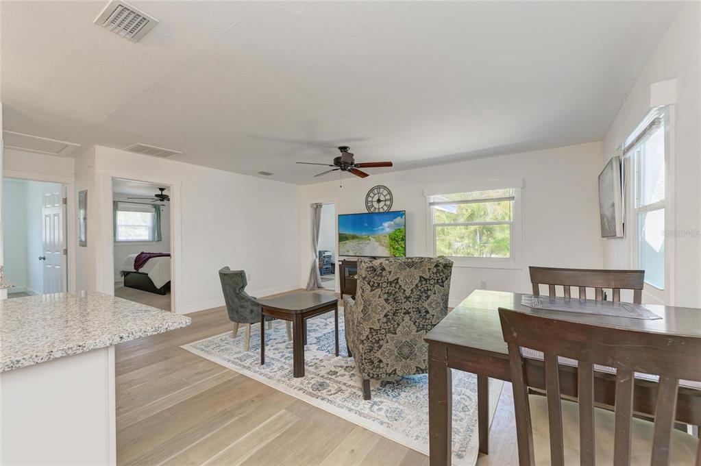 901 Oak Street Southwest Ruskin, FL 33570 - Photo 16 of 63