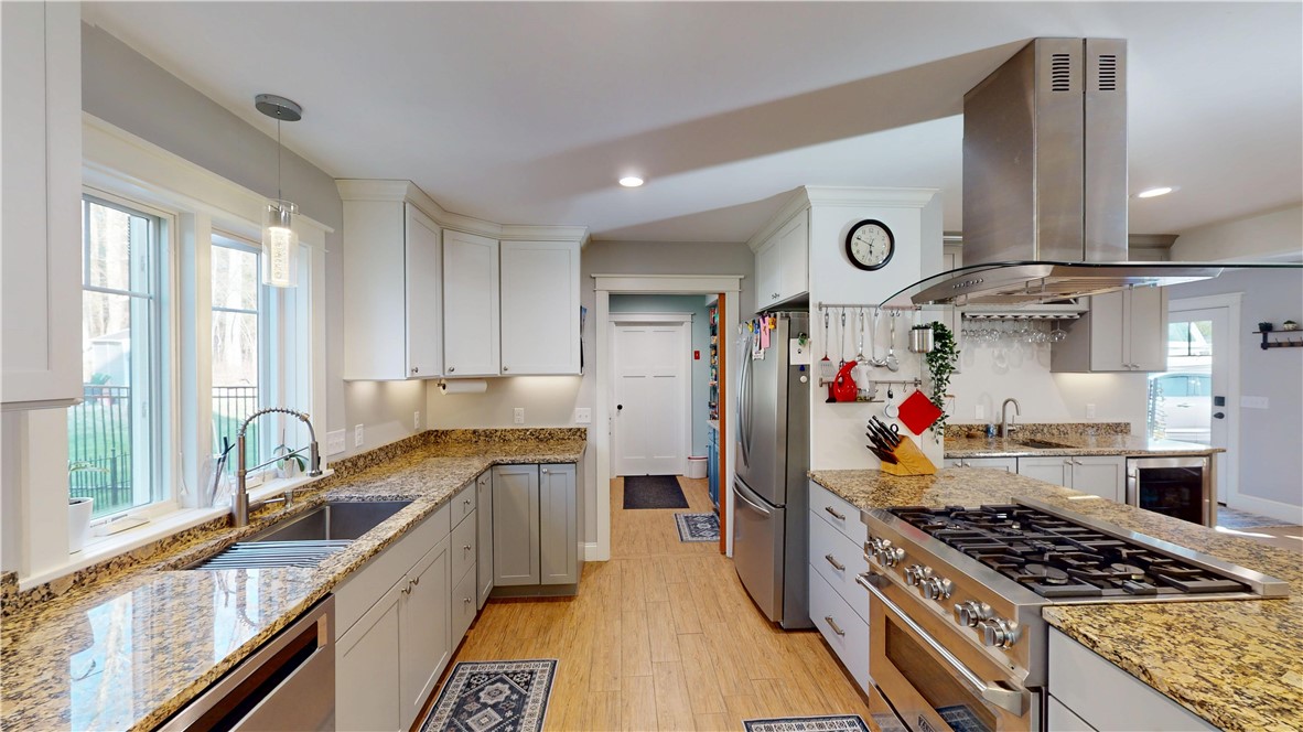 160 Bungy Road Glocester, RI 02857 - Photo 12 of 50