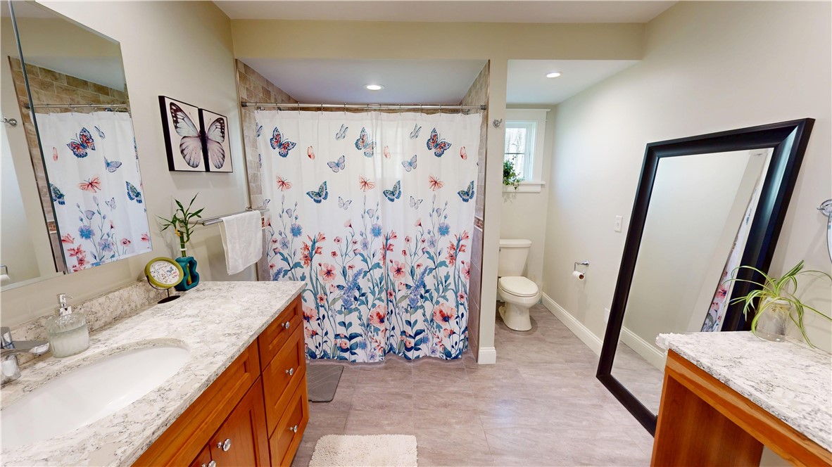 160 Bungy Road Glocester, RI 02857 - Photo 32 of 50