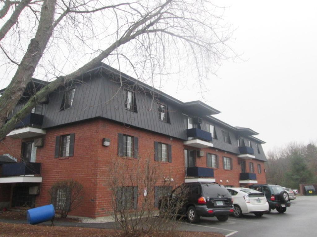 64 Dunbarton Road, Unit 2A Manchester, NH 03102 - Photo 9 of 10