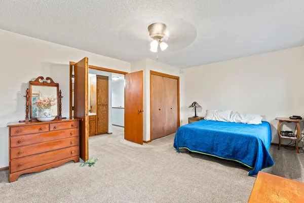 $259,900 | 1126 Highland Avenue, Northfield, MN 55057