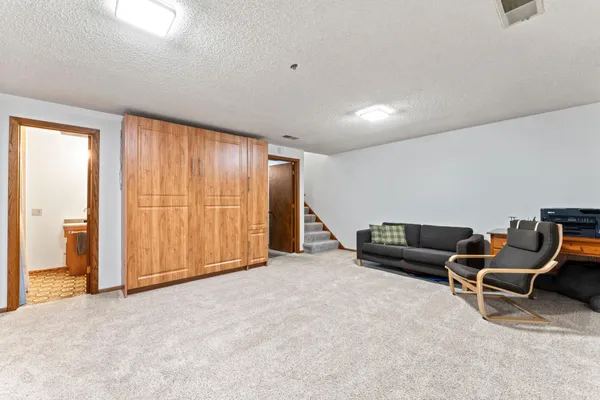 $259,900 | 1126 Highland Avenue, Northfield, MN 55057