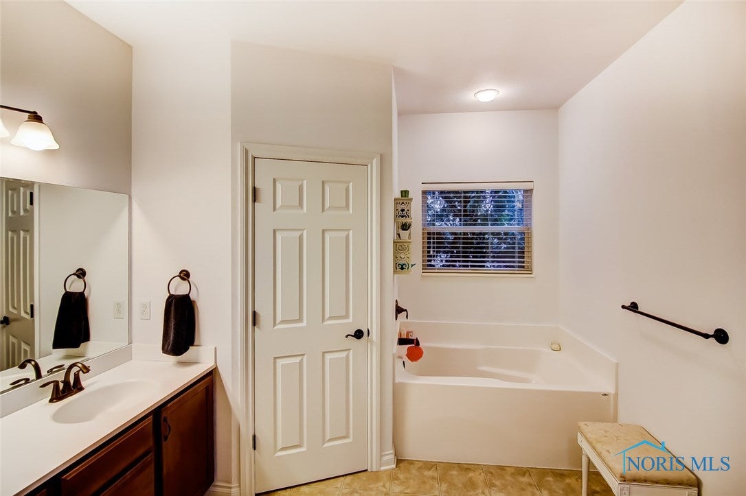 116 Riverside Drive Maumee, OH 43537 - Photo 24 of 36 Gallery Image 24