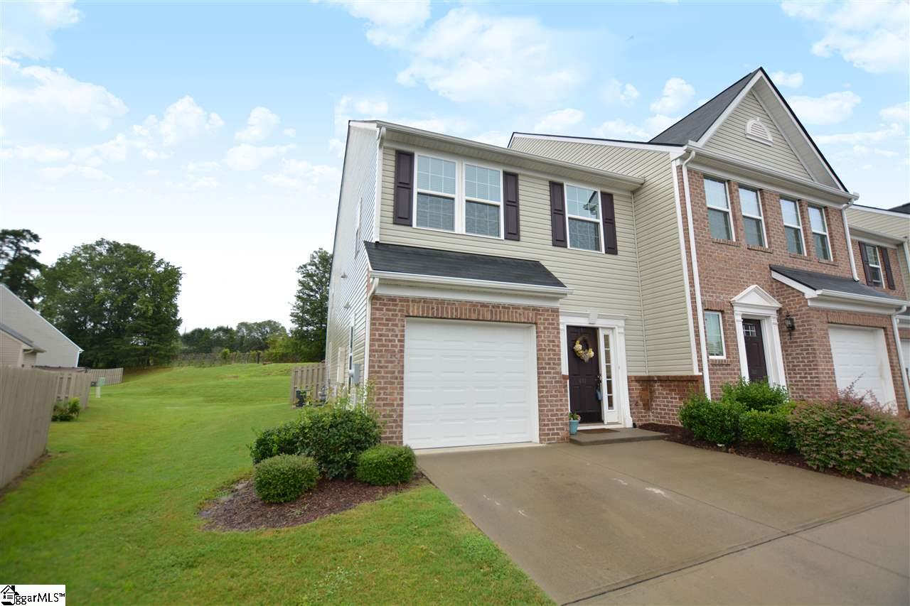 401 Christiane Way Greenville, SC 29607 - Photo 3 of 26 Gallery Image 3