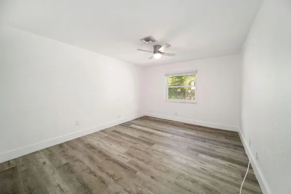 $4,200 | 518 Kingbird Circle, Delray Beach, FL 33444