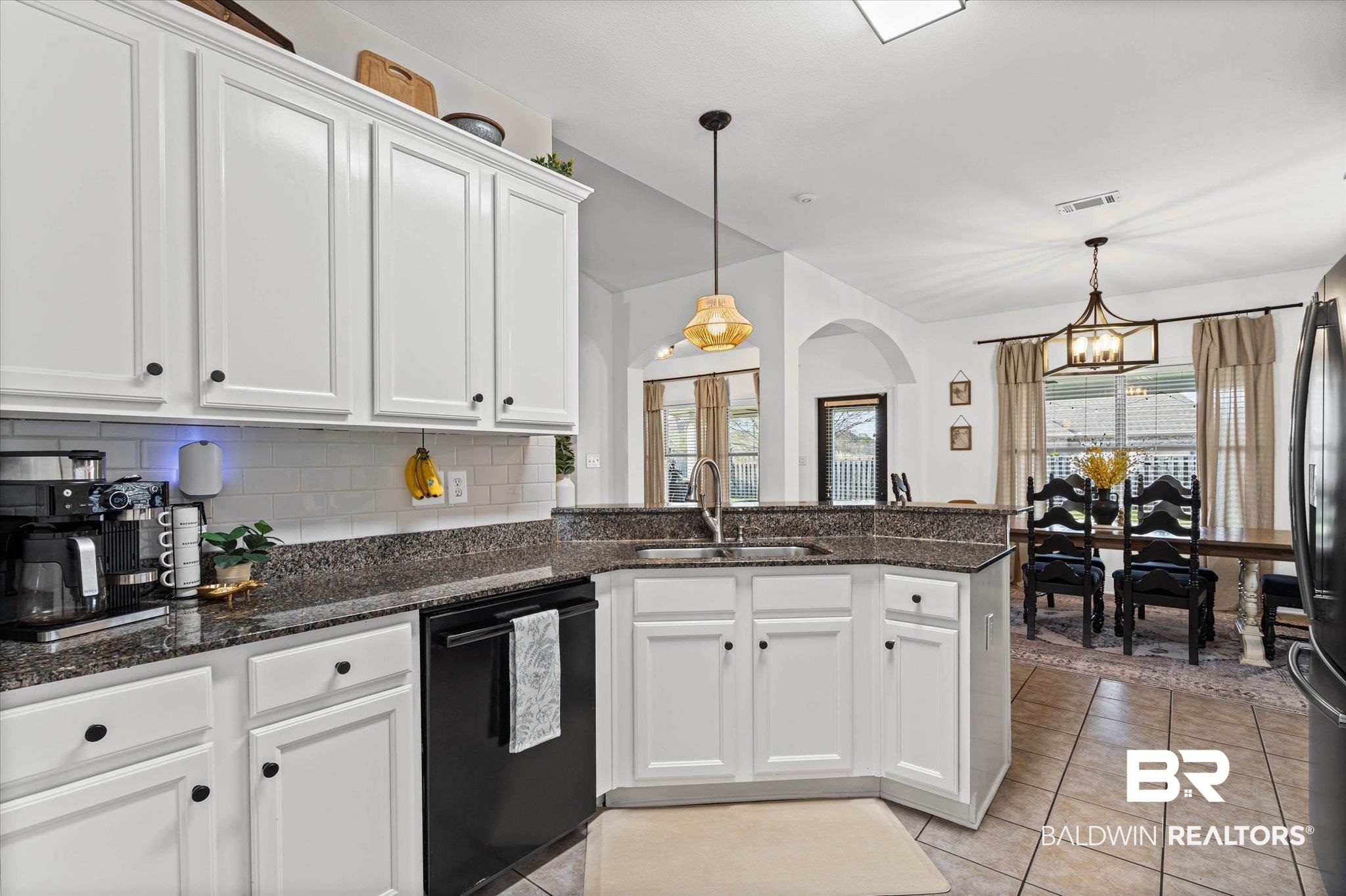 11031 Garrett Road Daphne, AL 36526 - Photo 6 of 23