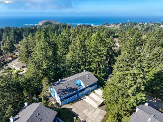 a view of outdoor space and city view