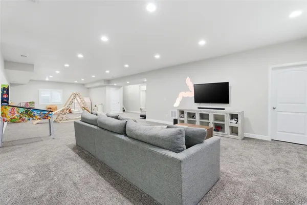 $925,000 | 68 Western Sky Circle, Longmont, CO 80501