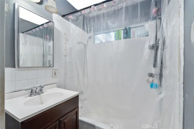 $510,000 | 645 East King Street, Rialto, CA 92376