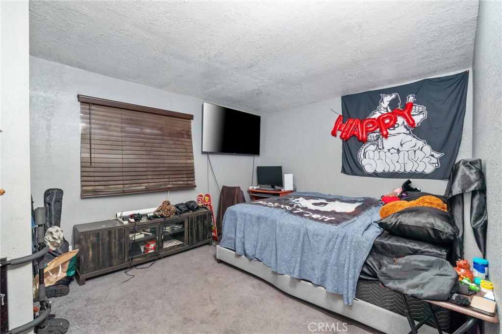 645 East King Street Rialto, CA 92376 - Photo 22 of 30