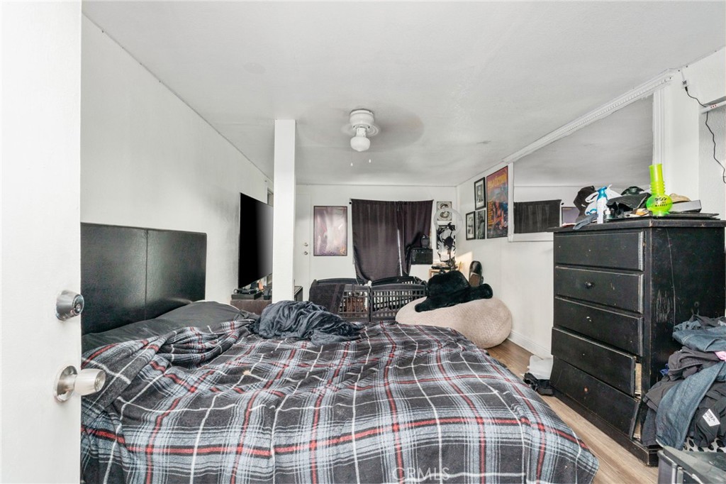 645 East King Street Rialto, CA 92376 - Photo 24 of 30