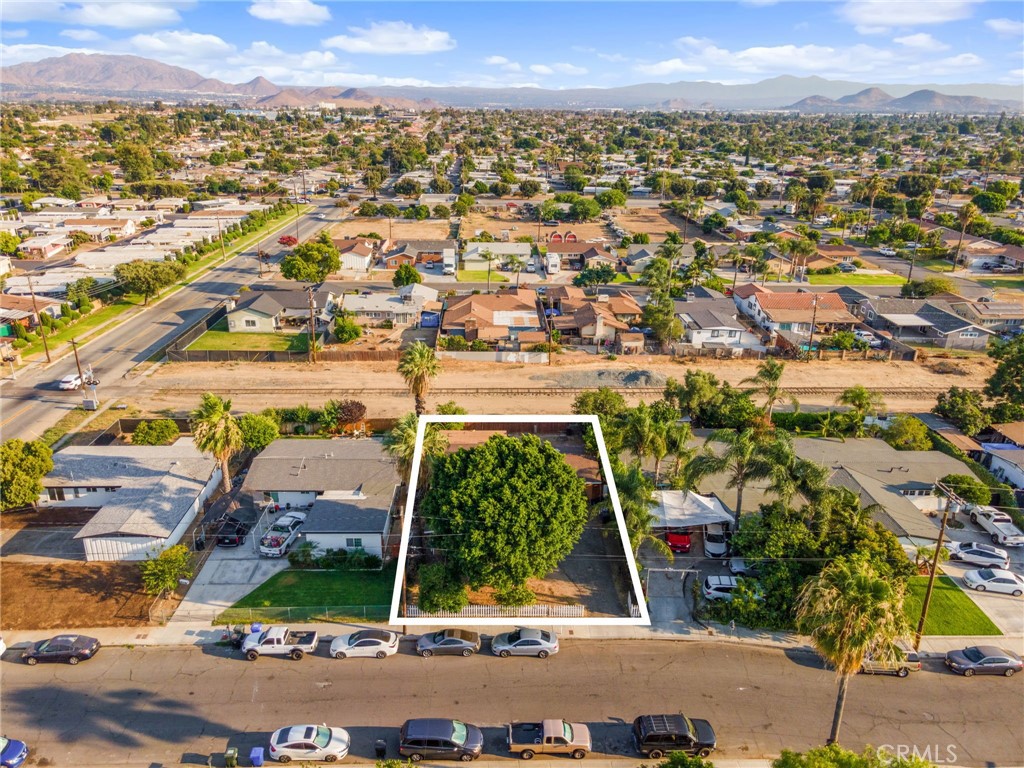 645 East King Street Rialto, CA 92376 - Photo 30 of 30