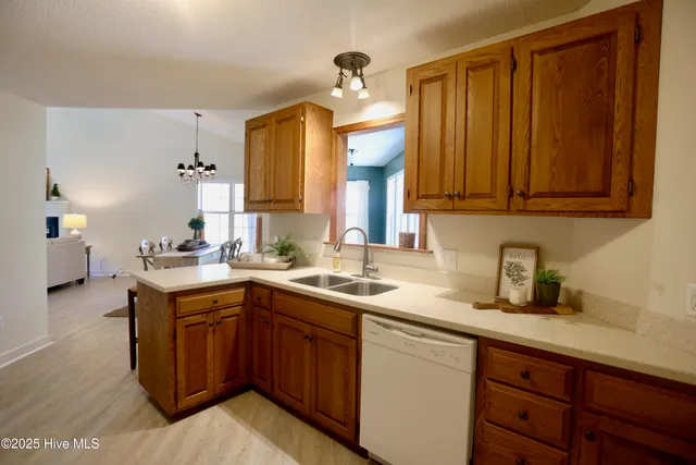 $419,000 | 265 Longleaf Drive, West End, NC 27376