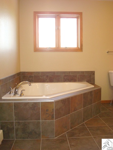 5665 Birchway Road Duluth, MN 55811 - Photo 4 of 15
