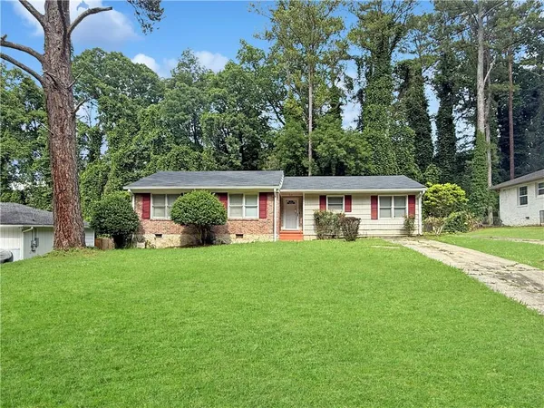 $2,000 | 1668 Laurelwood Drive Southwest, Atlanta, GA 30311