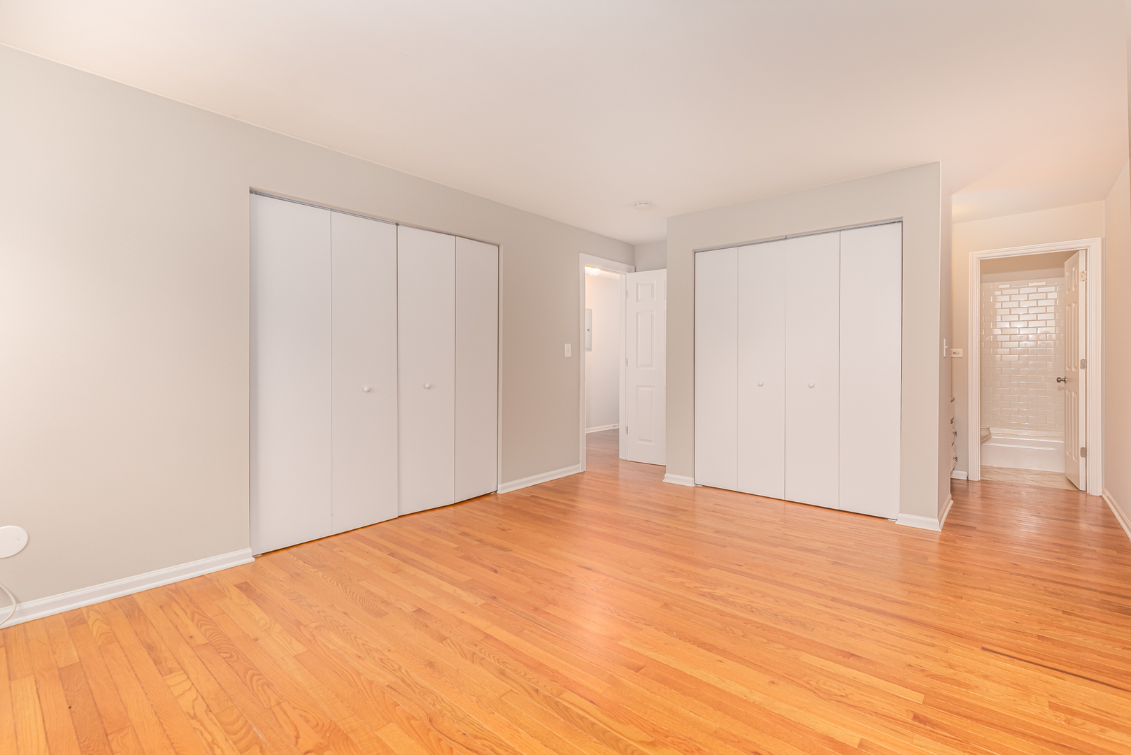 850 South Lorraine Road, Unit 1J Wheaton, IL 60189 - Photo 15 of 22 a view of an empty room