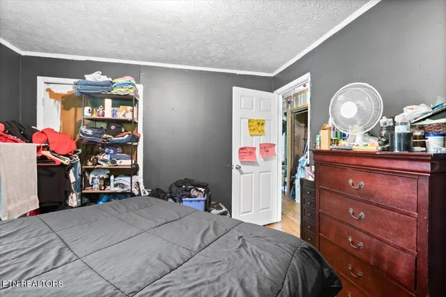 $330,000 | 330 Dilbeck Lane, Caryville, TN 37714