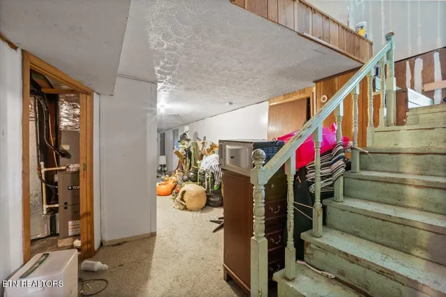 $330,000 | 330 Dilbeck Lane, Caryville, TN 37714