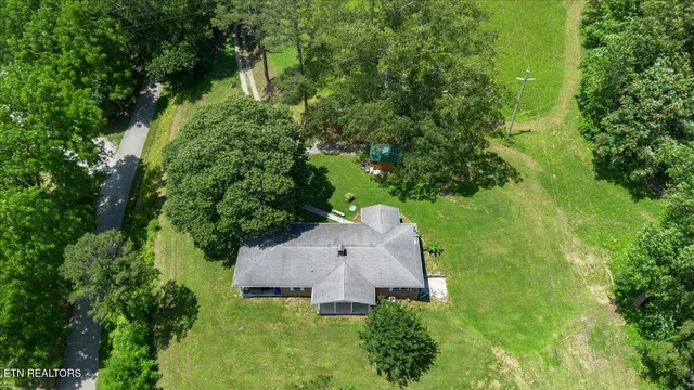 $330,000 | 330 Dilbeck Lane, Caryville, TN 37714