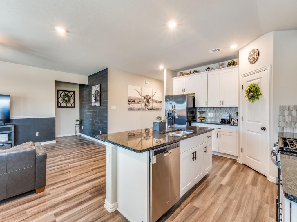 5616 Shannon Creek Road Fort Worth, TX 76126 - Photo 14 of 29