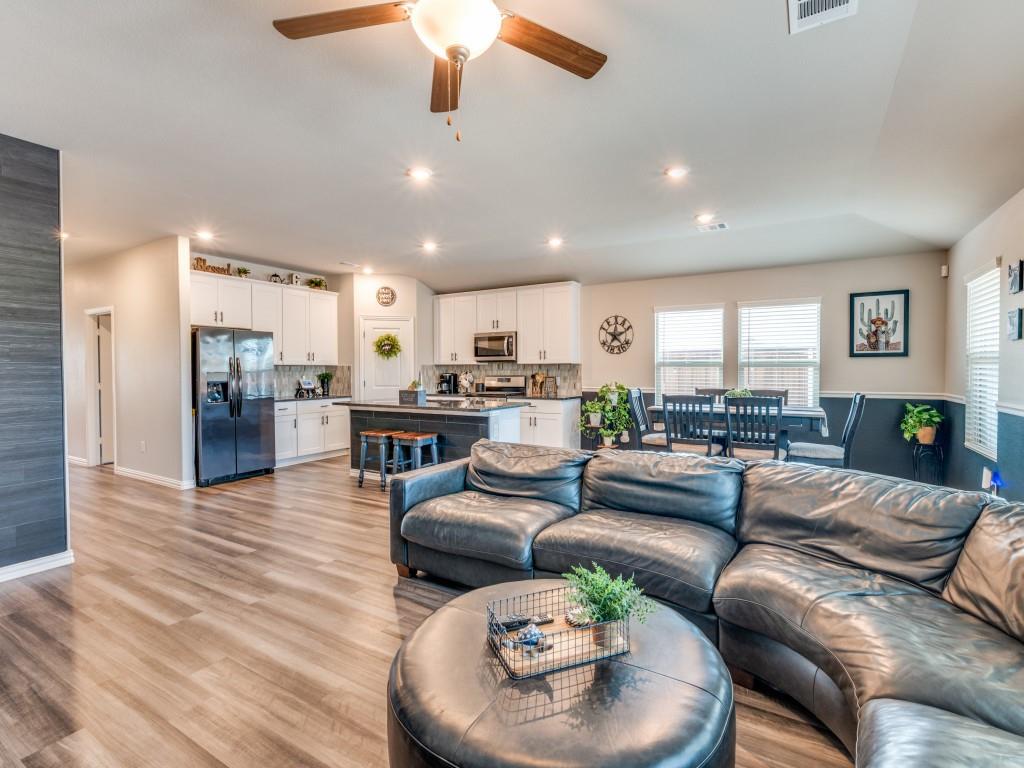 5616 Shannon Creek Road Fort Worth, TX 76126 - Photo 7 of 29