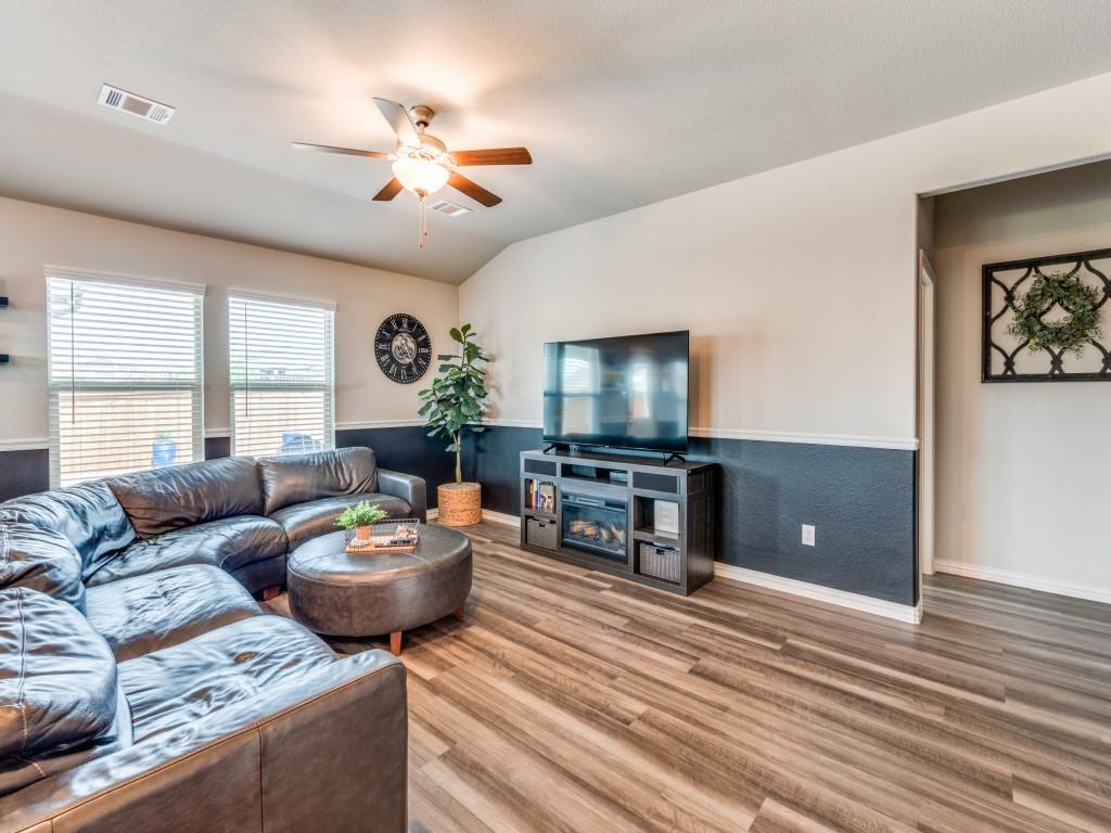 5616 Shannon Creek Road Fort Worth, TX 76126 - Photo 9 of 29