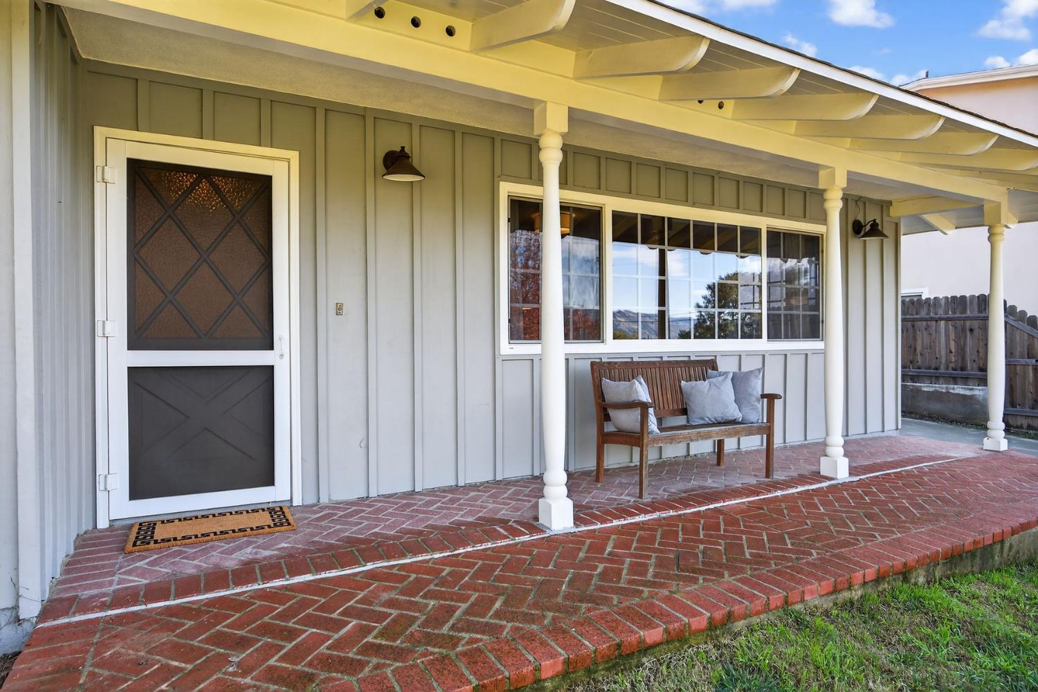 1918 Country Place Ojai, CA 93023 - Photo 11 of 36