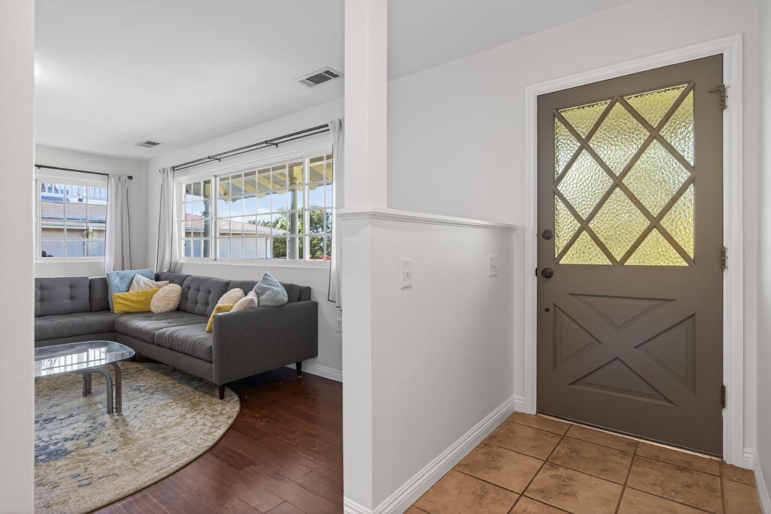 1918 Country Place Ojai, CA 93023 - Photo 12 of 36