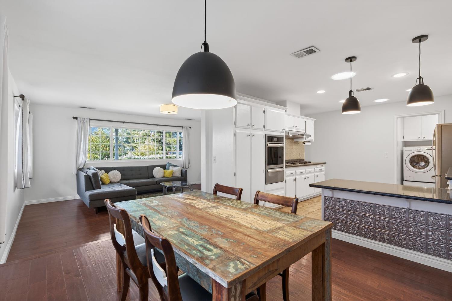 1918 Country Place Ojai, CA 93023 - Photo 17 of 36